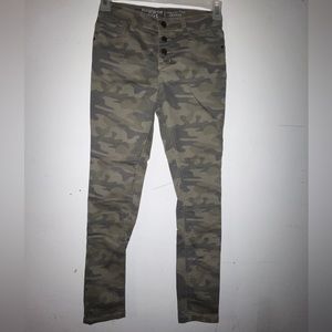 Hippie girl Size 14 skinny jeans